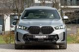 BMW X6 30d M.2026.LUFTF.PANO.DR.ASS.H/K.360.22".AHK - BMW X6 von 2026