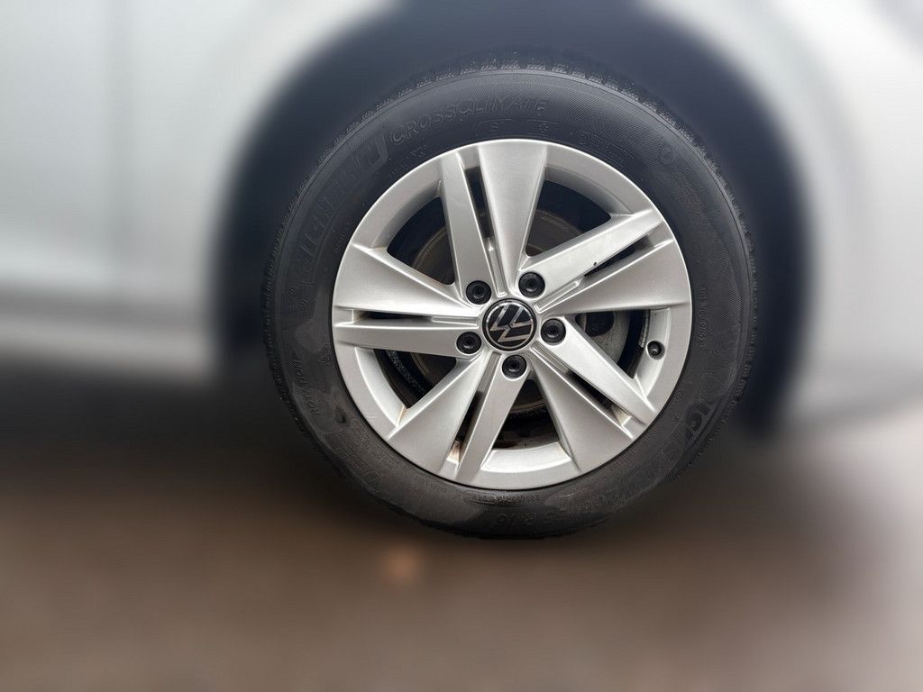 Golf VIII 2.0 TDI Life *DSG*LED*NAVI*DAB*REAR VI