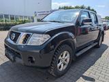 Nissan Navara Pickup Double Cab SE 4X4/Klima/TÜV06.2026 - Nissan Navara in Gelsenkirchen