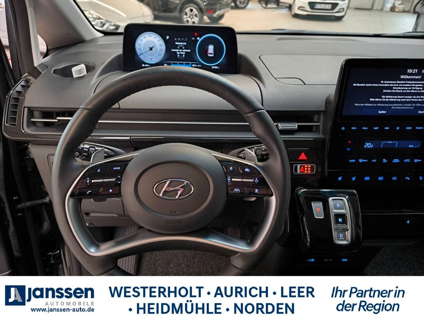 Fahrzeugabbildung Hyundai STARIA 9-Sitzer  PRIME