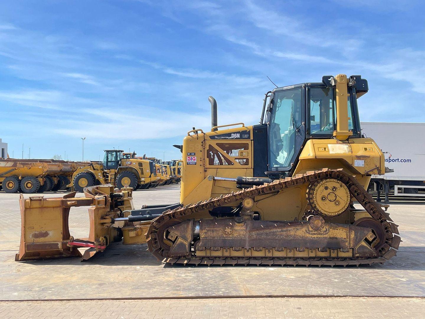 CAT D6N LGP