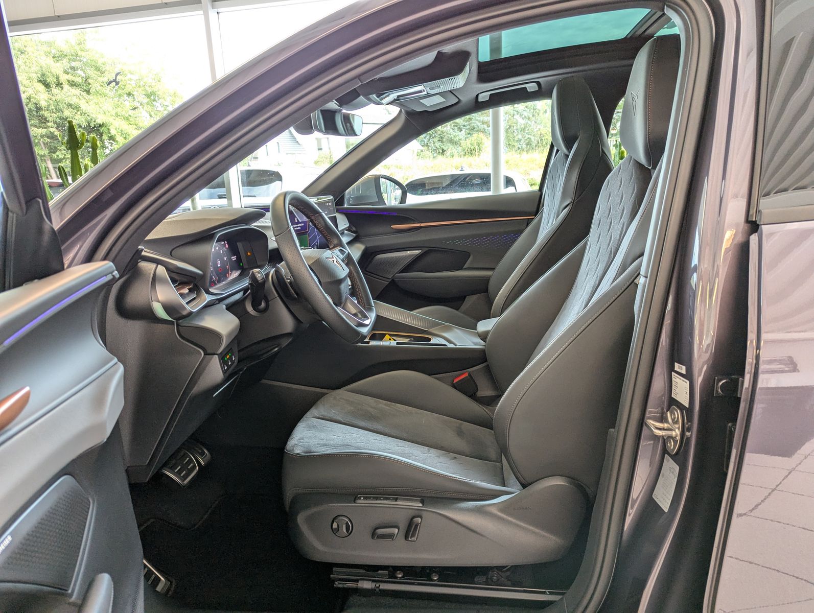 CUPRA Terramar 1.5eTSI HUD DCC Matrix Pano Sennh. 20" - Image 12