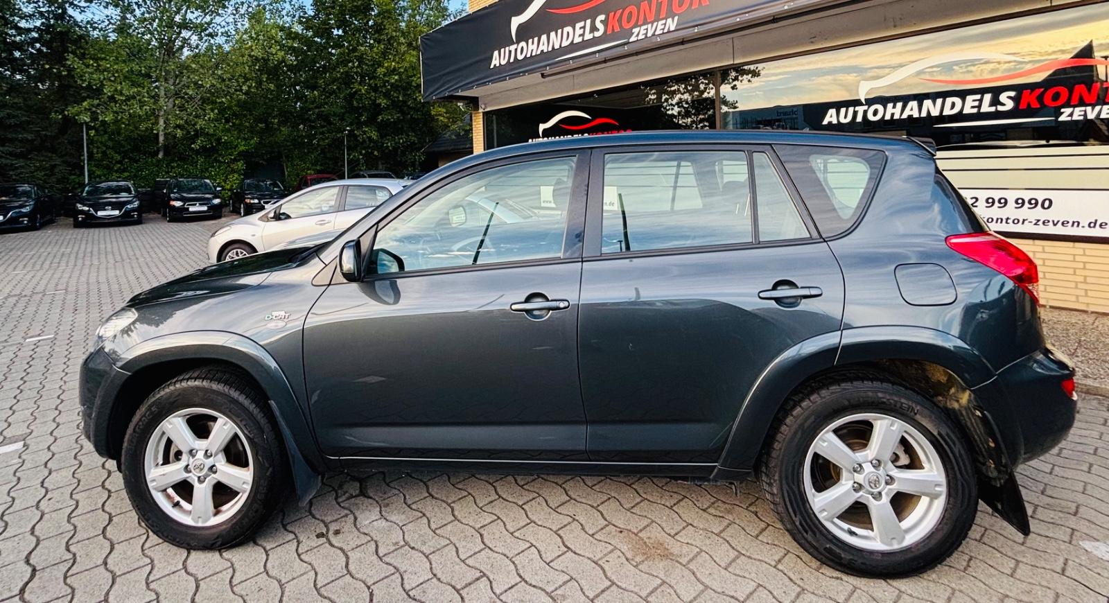 TOYOTA RAV 4 2.2D 177CH 4X4