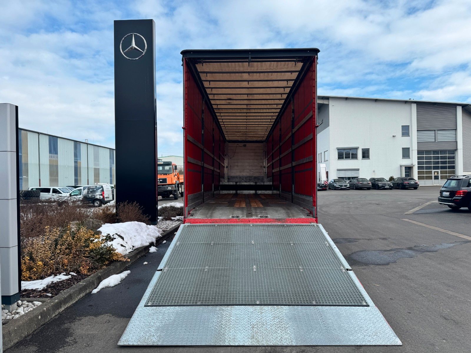 Fahrzeugabbildung Müller-Mitteltal TS 3 PROFI 30,0 Maschinentransporter hydr. Rampe
