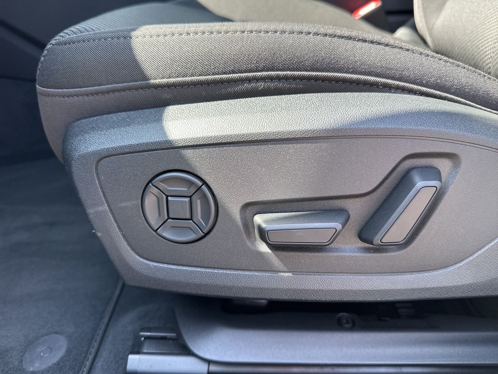 Audi A6 - Bild 17