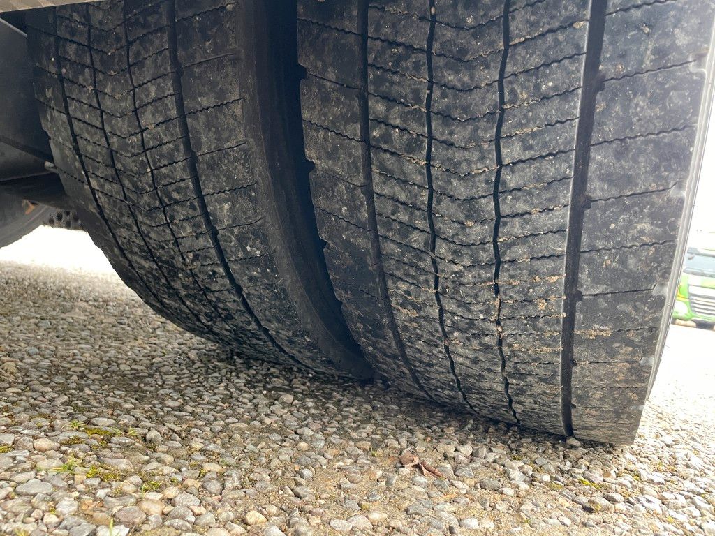 Fahrzeugabbildung DAF FT XG 530