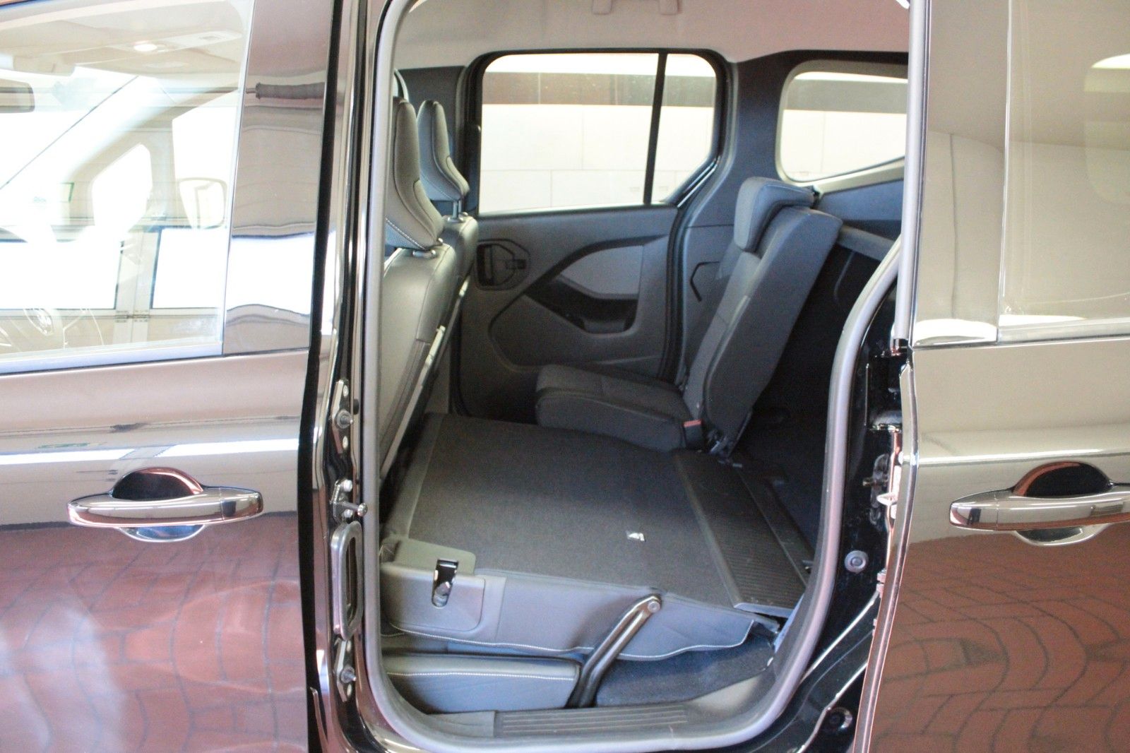 Fahrzeugabbildung Renault Kangoo Tce 130 EDC Techno*Sitzhzg*