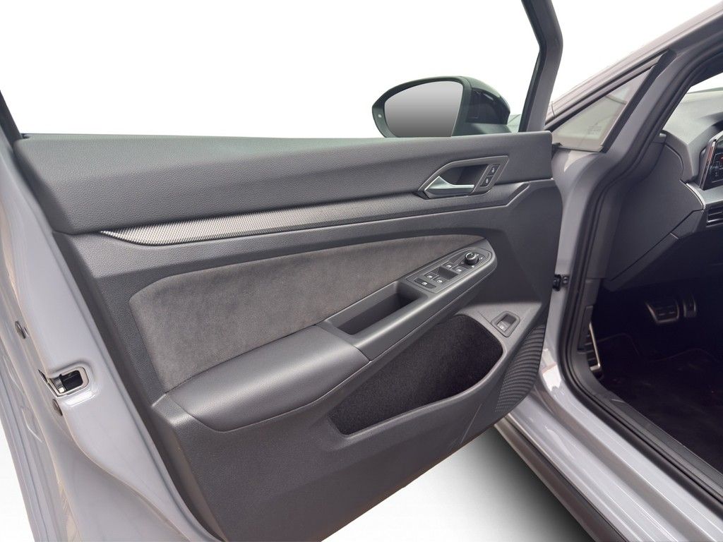Volkswagen Golf - Bild 14