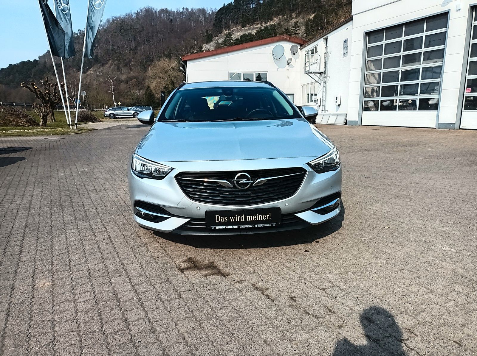 Fahrzeugabbildung Opel INSIGNIA B+SPORTSTOURER+BUSINESS+KAMERA+AHK+SH++