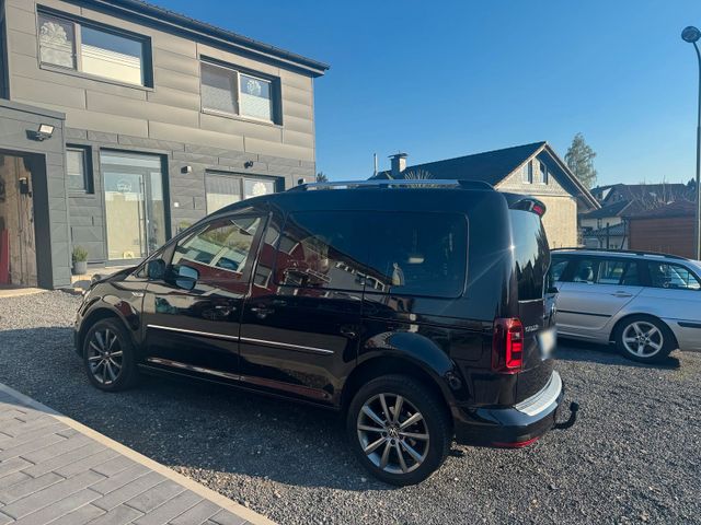 VW Vw Caddy Highline CNG Deep Black Perleffekt