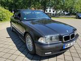 BMW 318i Cabrio 318i - gebrauchte BMW 318 aus dem Jahr 1999