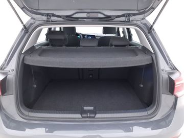 Volkswagen Golf - 8