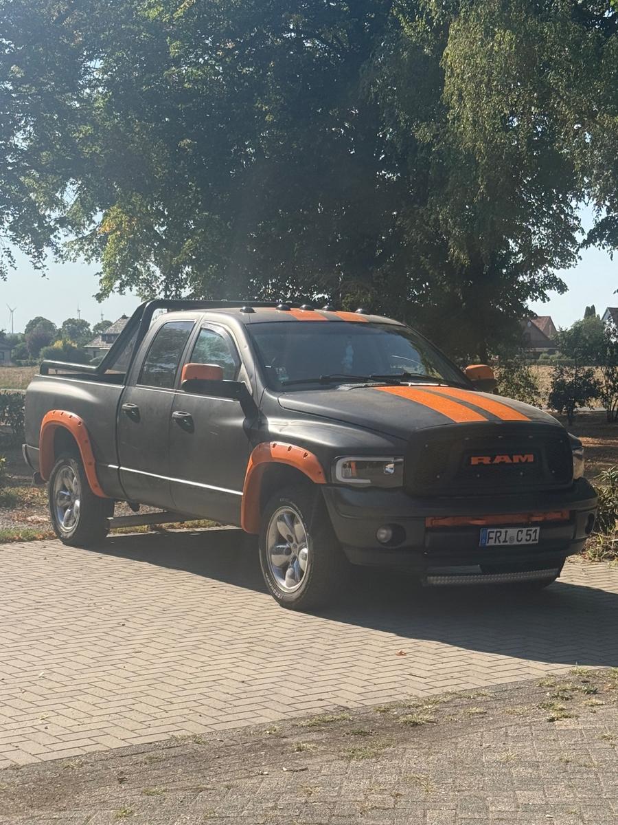 Dodge Ram, 2004