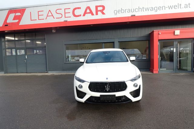 Maserati Levante GranSport Diesel Q4 *EXP. 27990*