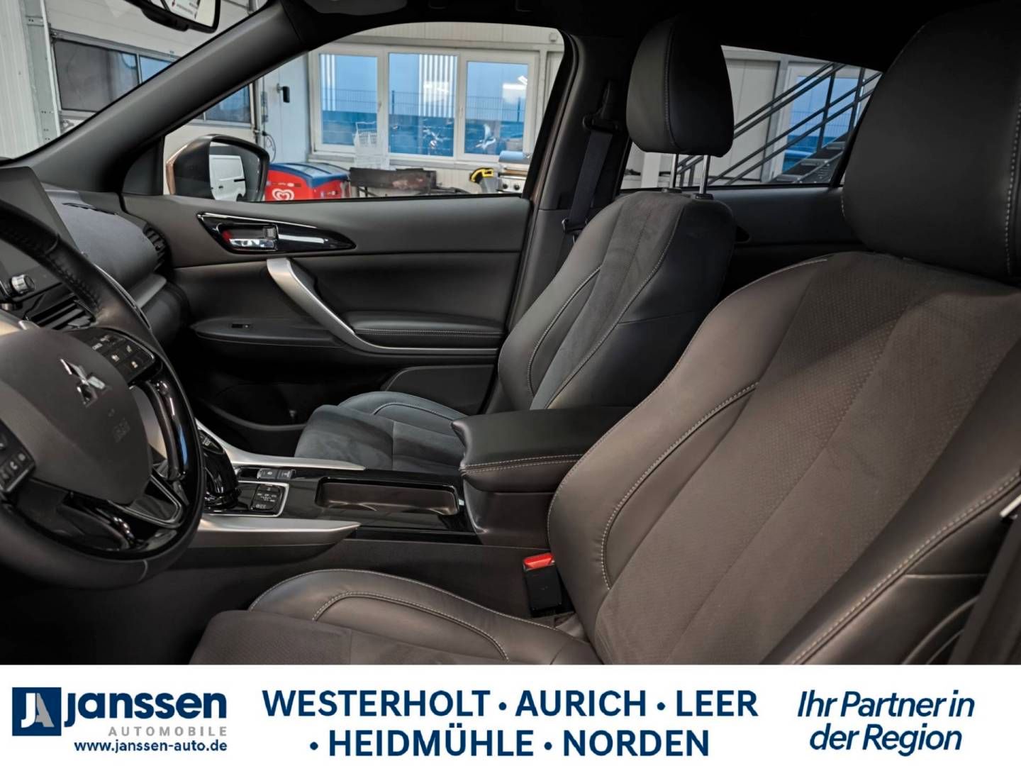 Fahrzeugabbildung Mitsubishi Eclipse Cross Plug-In Hybrid Basis