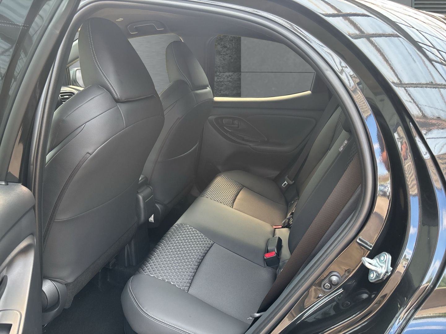 Mazda 2 Hybrid - Bild 9