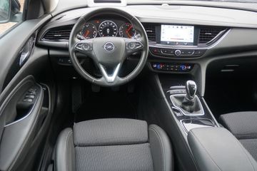 Opel Insignia - 10