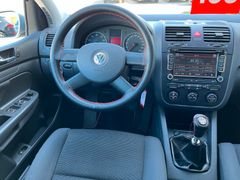 VW Golf 5 Trendline Tüv 10.25