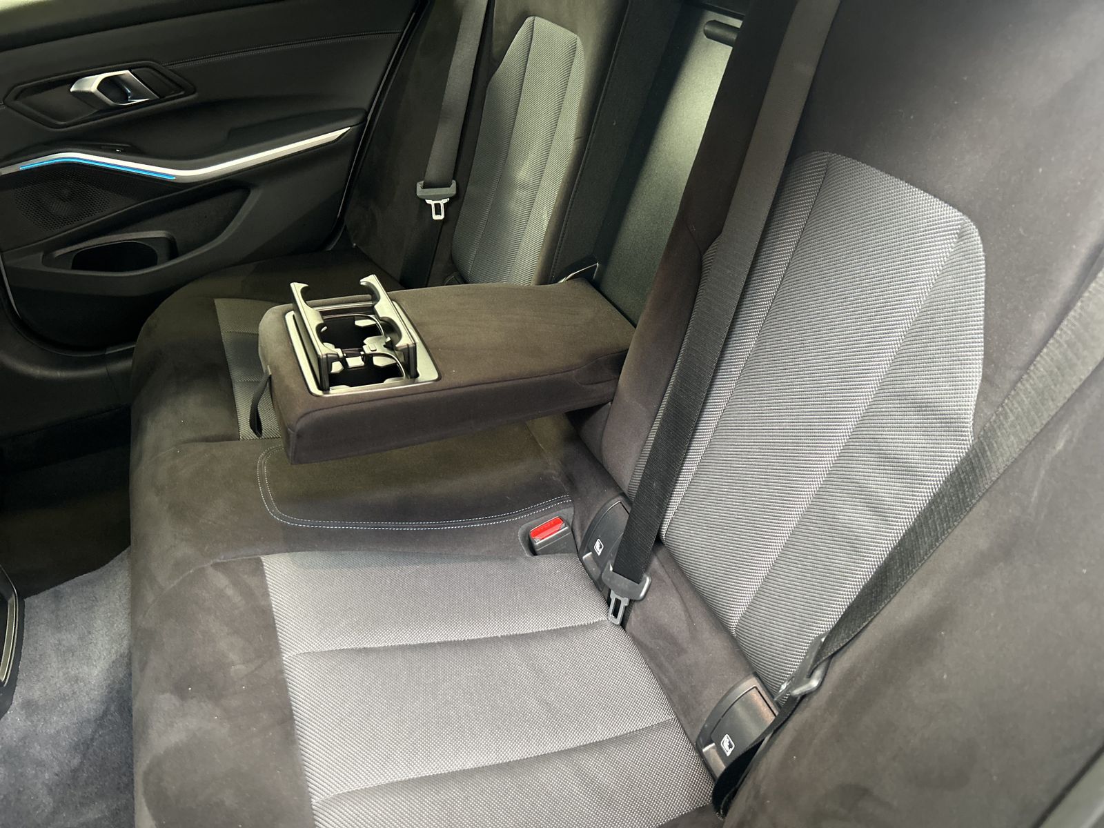 BMW 320 - Bild 30