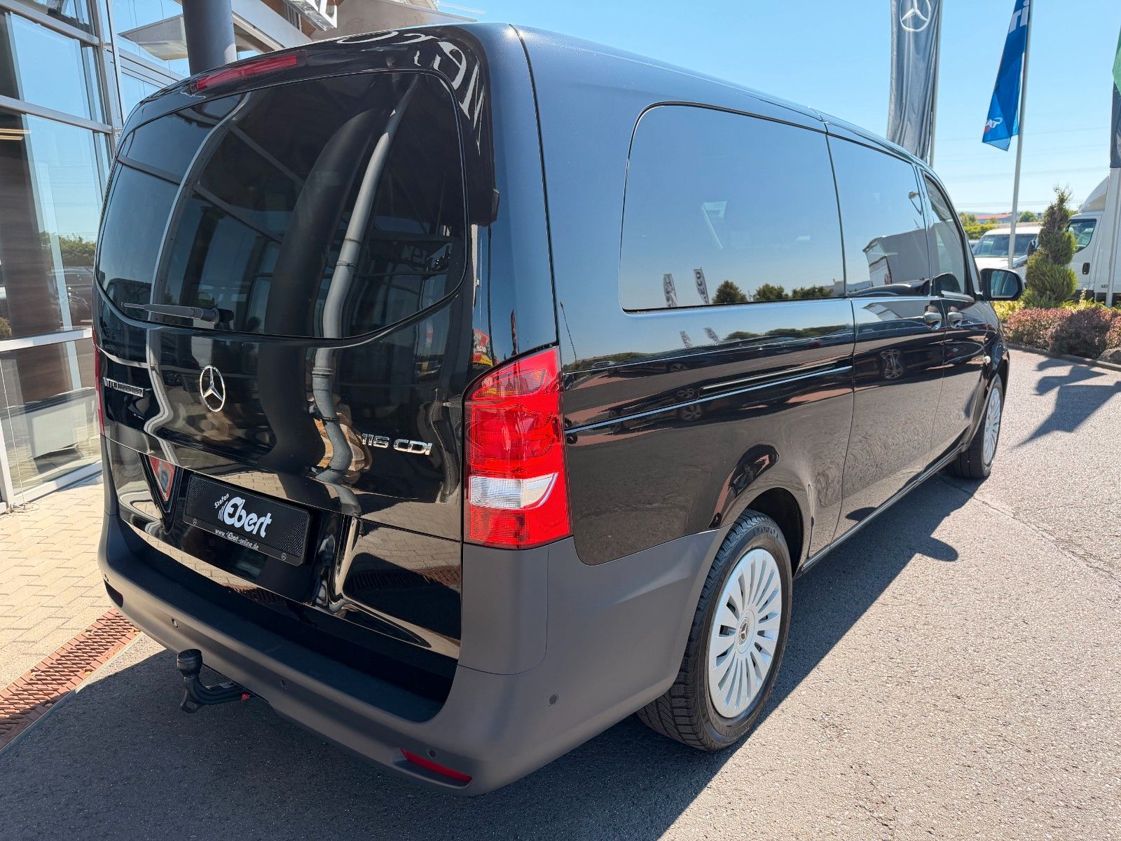 Fahrzeugabbildung Mercedes-Benz Vito 116 CDI Tourer Extral elektr Türen AHK