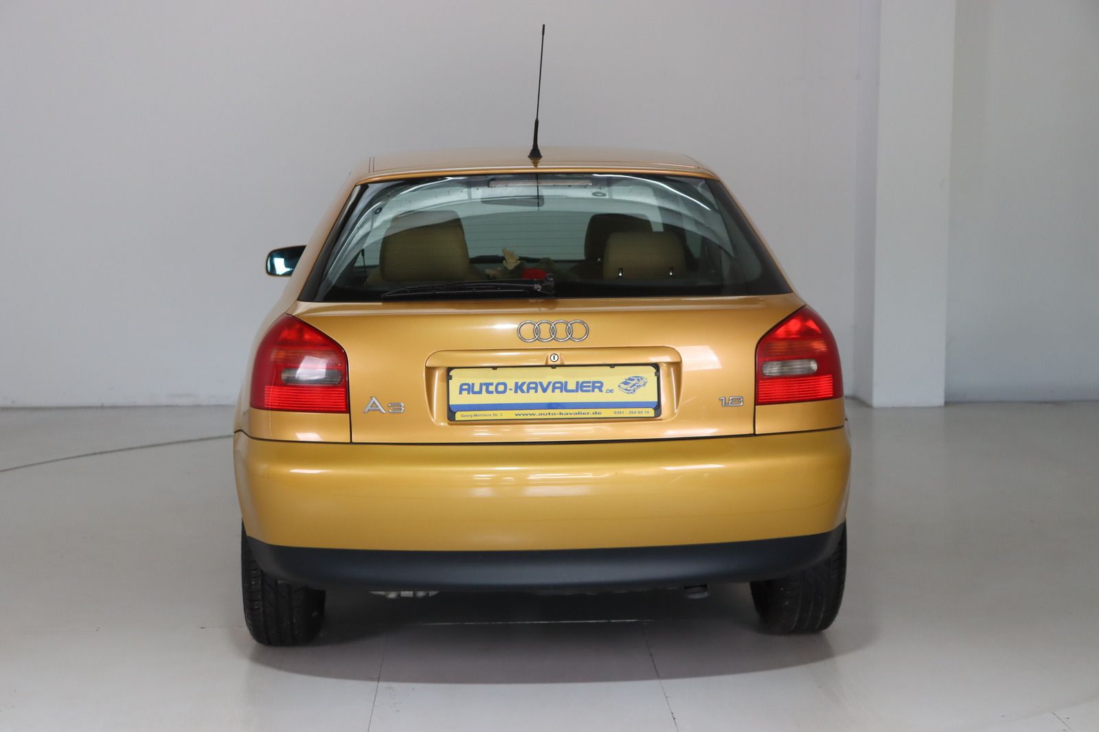 Fahrzeugabbildung Audi A3 1.8 * 1.Hand * Standhzg. * HU/AU neu