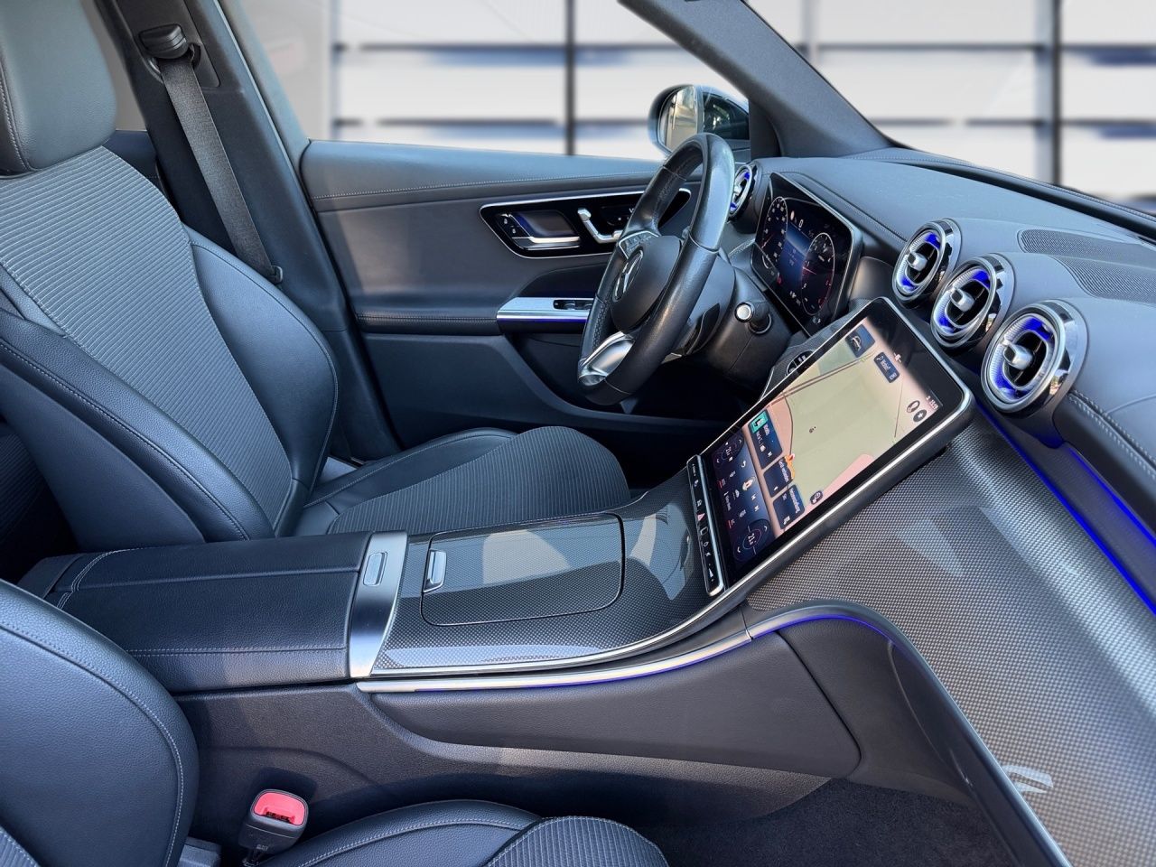 Fahrzeugabbildung Mercedes-Benz GLC 220 d 4M AVANTGARDE+AHK+MEMORY+CARPL+TOTW+