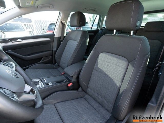 Passat Variant Business TDI DSG AHK ACC Navi