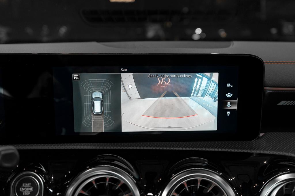 Mercedes-Benz CLA 35 AMG