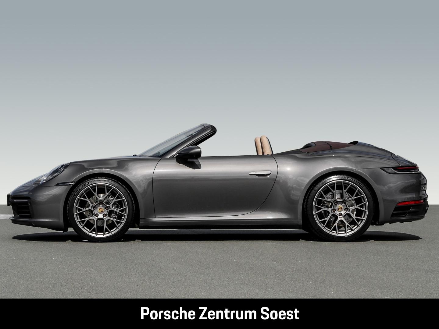 Porsche 992 Carrera Cabriolet/21-Zoll/Sport-Chrono/BOSE