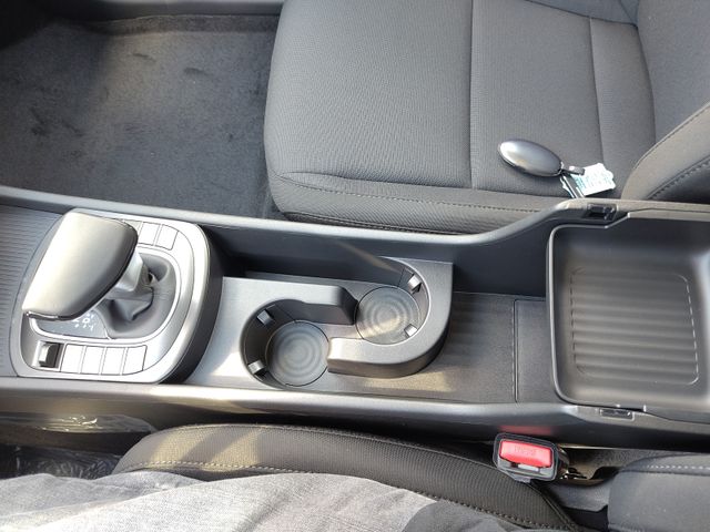 Hyundai KONA 1.6 T-GDI AT Select