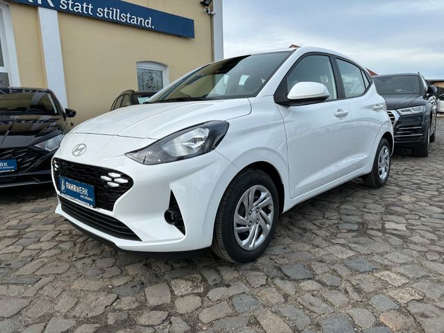 Hyundai i10 1.0 Spring/Navi+Bluelink/Rückfk.