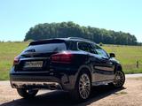Mercedes-Benz GLA 180 Peak Edition | Automatik | 1.Hand - Mercedes-Benz GLA 180 in Hamburg