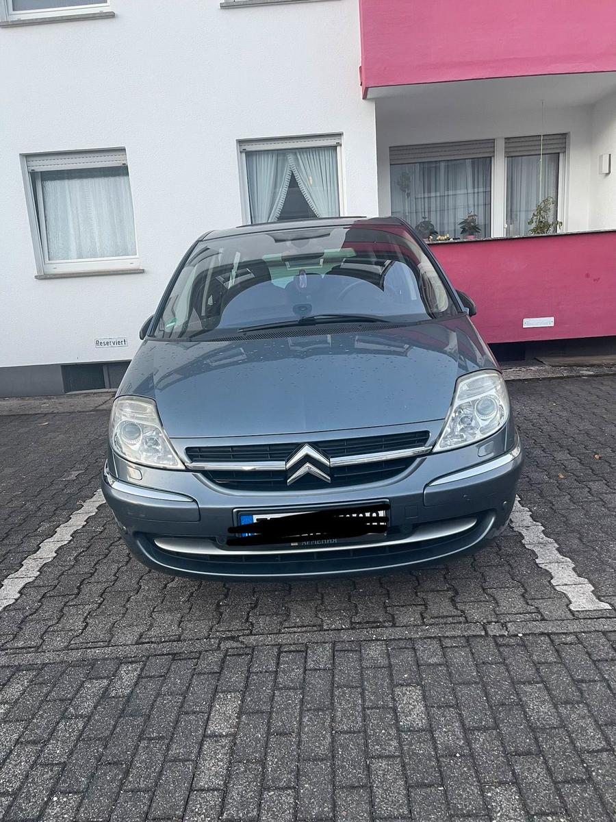 Citroën C8