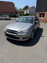 Subaru Legacy 2.5i Comfort - Subaru Legacy: Limousine