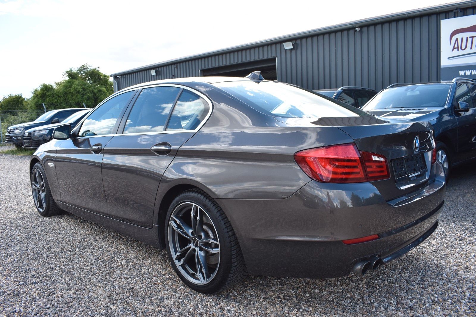 Fahrzeugabbildung BMW 520i Limo Autom. Navi Leder Xenon AHK GSD