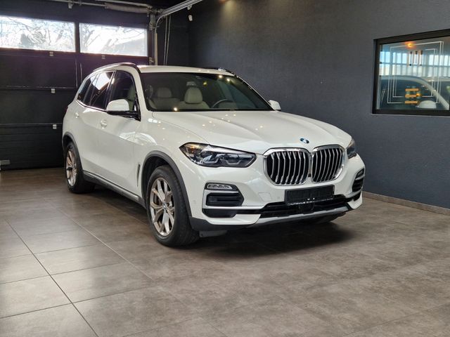 BMW X5 xDrive45e xLine*LED*Head Up*Navi*Soft-Close*