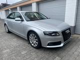 Audi A4 2.0 TFSI Attraction PDC Xenon  - Audi A4 aus 2009: 2.0