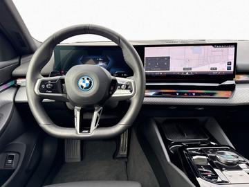 2025 BMW I5 — миниатюра 15