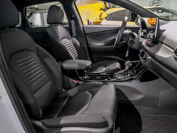 Hyundai i30 1.0 T-GDI Advantage DCT MY25 Navi Kamera LED