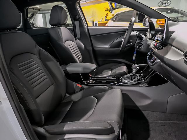 Hyundai i30 1.0 T-GDI Advantage DCT MY25 Navi Kamera LED