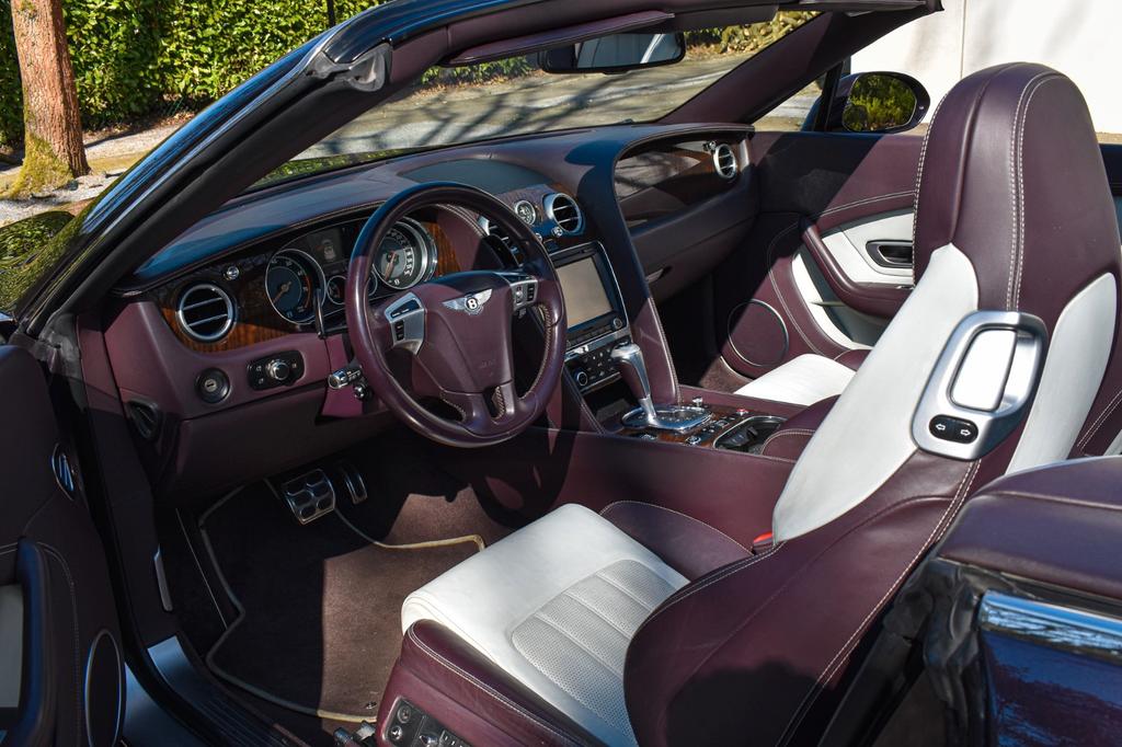 Bentley Continental GTC