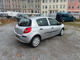 Renault Clio III Expression - Renault Clio: Iii Expression