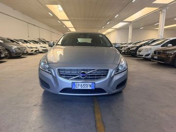 Volvo V60 - 3