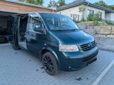 Volkswagen T5 Multivan Camper - Volkswagen T5 Multivan: Grün