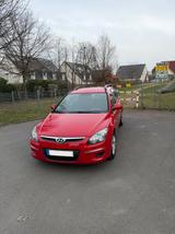 Hyundai i30 CW 1.4 FIFA WM Edition FIFA WM Edition - Hyundai i30 aus 2010: Cw