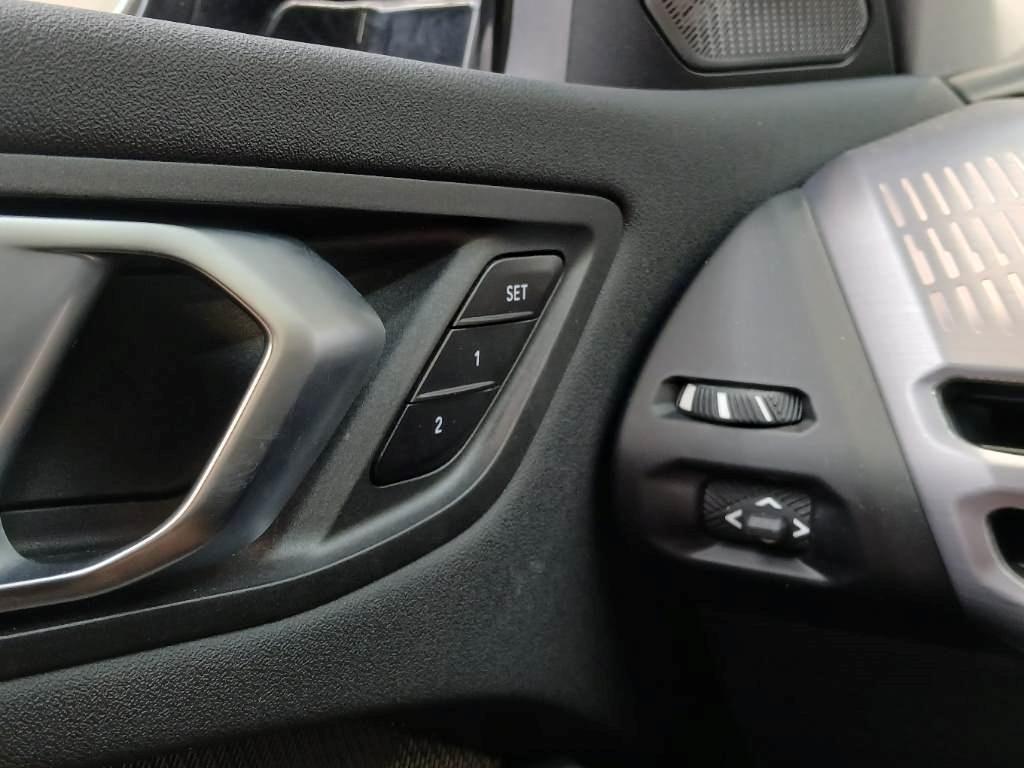 BMW 1 Series iA HUD+NAVI+LED+SHZ+LHZ+EL-SITZE+HIFI-HK+AHK, миниатюра 10