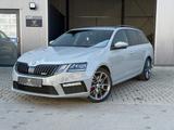 Skoda Octavia Combi RS|APP|LED|DSG|NAVI|8Fach| - Skoda in Augsburg