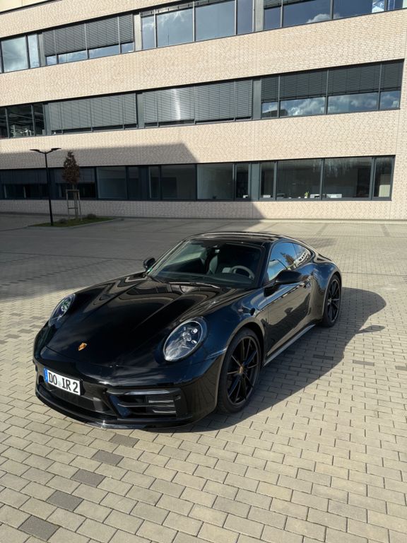 Porsche 992