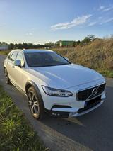 Volvo V90 Cross Country D4 AWD Geartronic - Volvo V90 Cross Country aus 2018