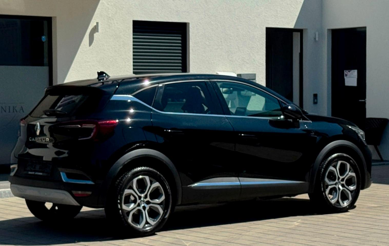 Renault Captur Mild Hybrid 140 EDC Evolution